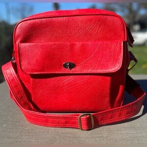 Vintage 70s Samsonite Silhouette Red Travel Bag Retro MCM Flight Messenger READ